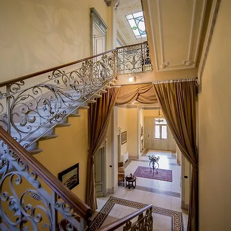Como Villa